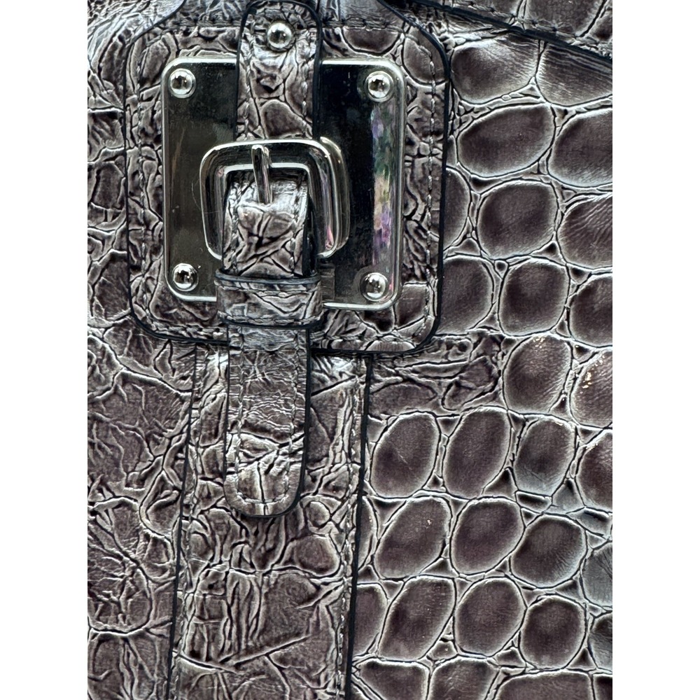 Vintage Y2K Guess Metallic Pewter Faux Croc Embossed Shoulder Bag w/ Silver HW - Picture 16 of 16